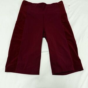 Athleta Womens Workout Shorts Size Small Stash Pocket 9"